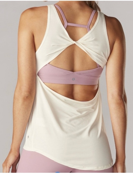 Tavi Tops - NWT Tavi Breezy Tank in Sand size Medium